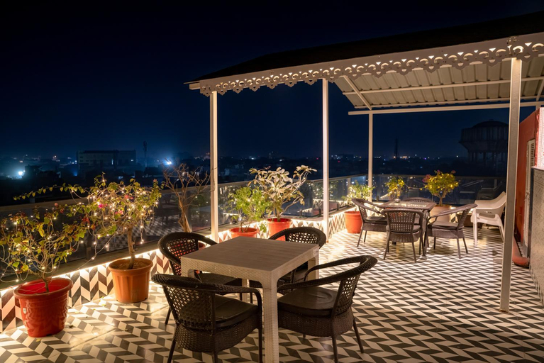 Food & Drinks 5, The Sarai, Jaipur