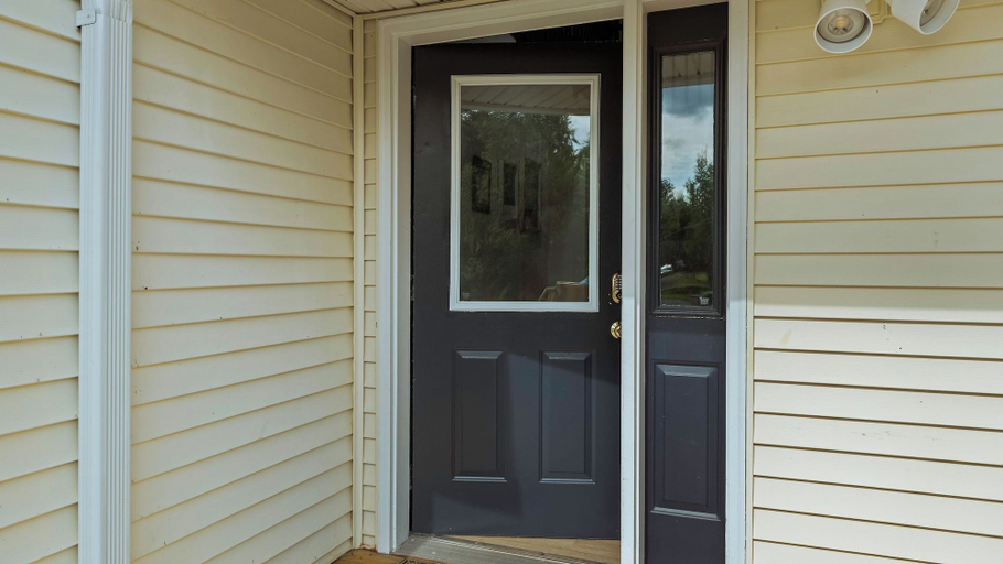 Exterior & Views 2, For Lake Sake by Avantstay Lakefront + Hot Tub + View, Monroe