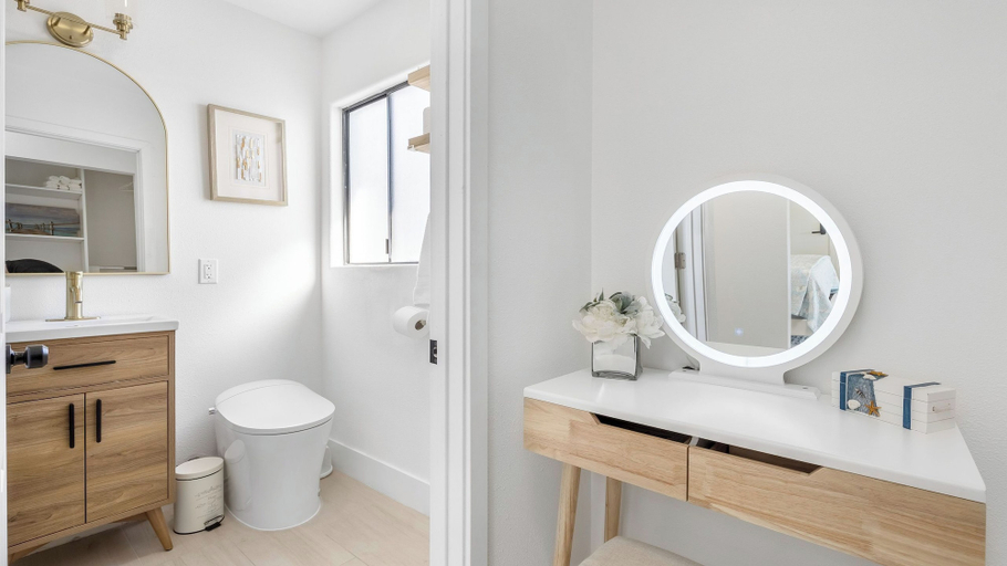 Bathroom 4, Walk to the Sand! Ocean Views, Balcony & Parking Sunset Surf, Orange