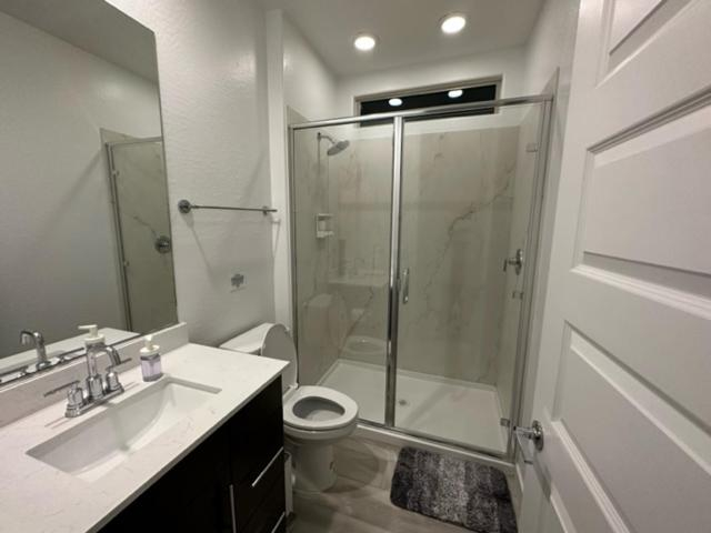 Bathroom 2, Private In-law suite in Phoenix, Maricopa