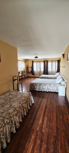 Bedroom 3, Antsirabe Hotel, Vakinankaratra