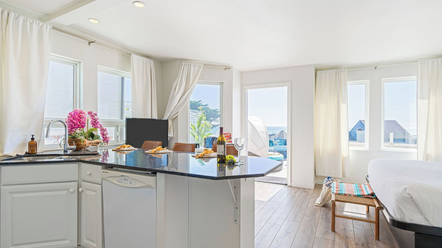 Others 5, 4 Cayucos Bungalows Steps to Beach, Sleeps 16, Pet Friendly, San Luis Obispo
