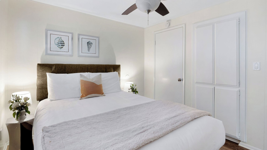 Bedroom 3, Balboa Breeze by Avantstay Beachfront Retreat + Ocean View, Orange