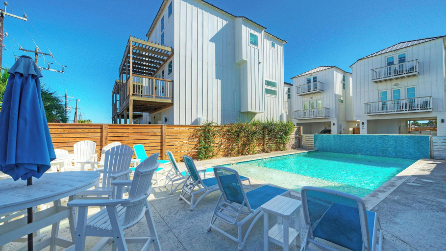 Interior 4, Dune & Done by Avantstay Outdoor Lounge + Firepit Shared Pool + Golf Cart Zone Mustang Island Beach, Nueces