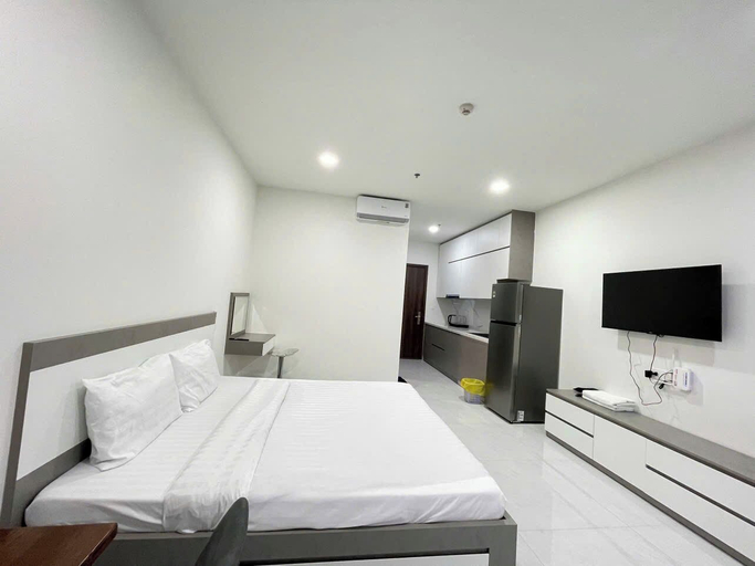 Room 2, Sunrise Riveside Luxury Apartment, Nhà Bè