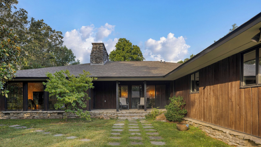 Exterior & Views 2, Amber Lodge by Avantstay Pool, Firepit, Sauna, Jefferson