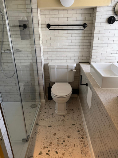 Bathroom 3, The Unicorn, Ambleside, Cumbria