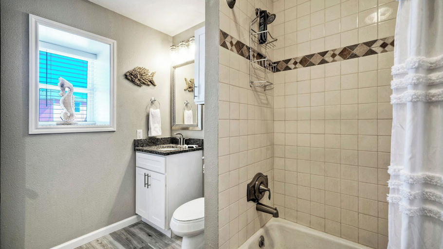 Bathroom 4, 2BR Condo w/ Gulf Views, 2 Pools, Courts Blue Water Bliss by Avantstay, Nueces