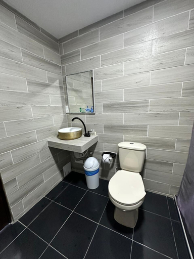 Bathroom 4, Hotel Lord Pierre, San Andrés