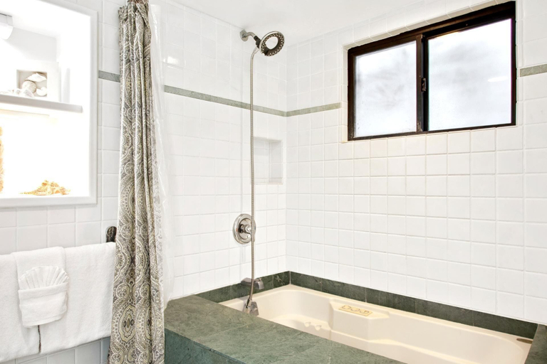 Bathroom 3, Polo Beach Club POL-109 by KBM, Maui
