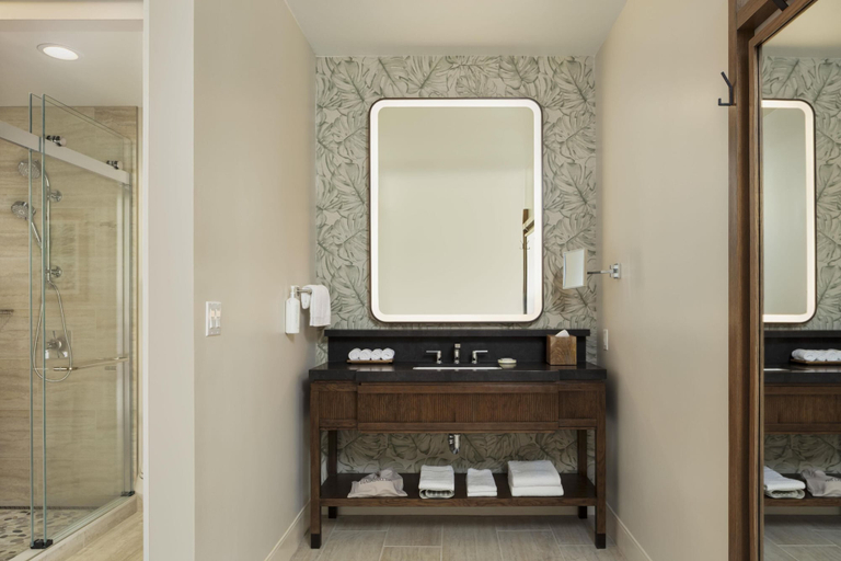 Bathroom 5, Hilton Waikoloa Village, Hawaii