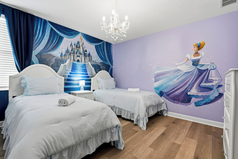 Children's theme room 1, Nine Bedroom Vacation Home ChampionsGate, Osceola