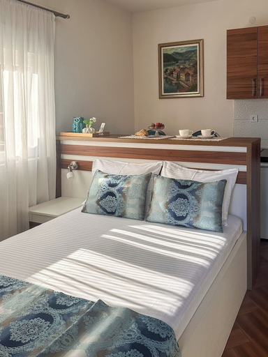 Bedroom 3, Apartments Stella del Mare
