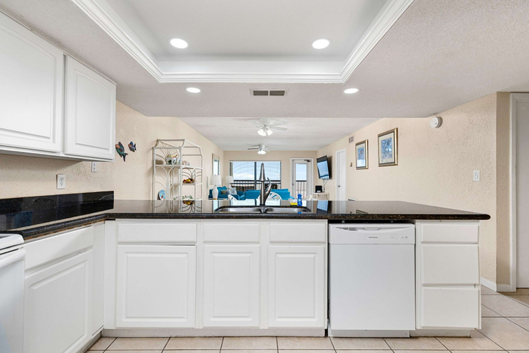 Interior 5, Wake Up to Ocean Views - Beachfront Balcony, Pool, Cameron