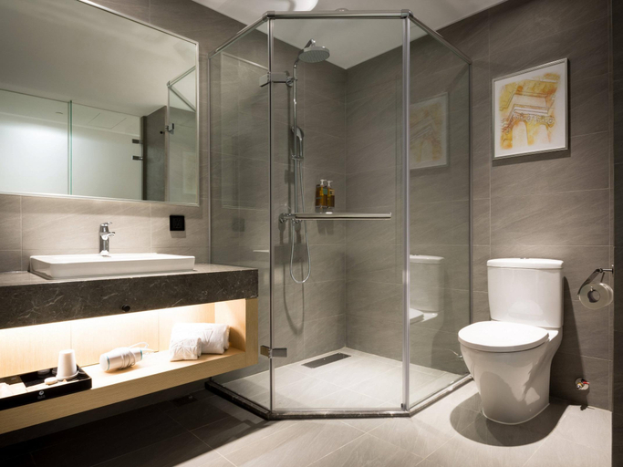 Bathroom 3, HUA HOTEL, Tainan