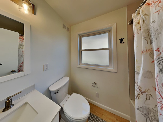 Bathroom 3, Blue Crab by Topsail Realty, Pender