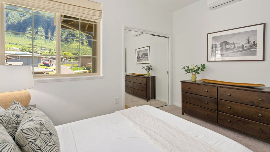 Bedroom 3, Alaula by Avantstay Gated Security Home w Valley, Ocean Views!, Honolulu