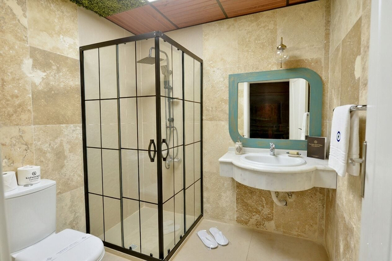 Bathroom 5, Ashab-ı Kehf Cappadocia House, Nevşehir