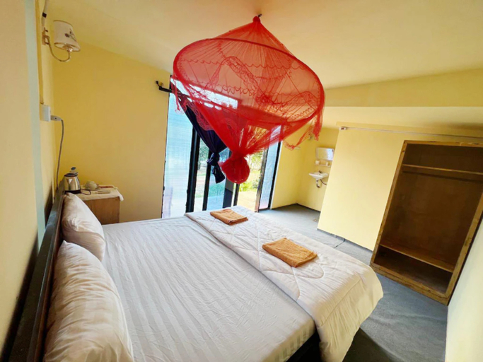 Bedroom 4, Plankton Bungalow and Camping , Sihanoukville