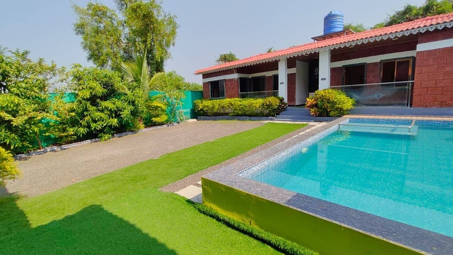 Pool 5, Maitri Resort, Raigarh