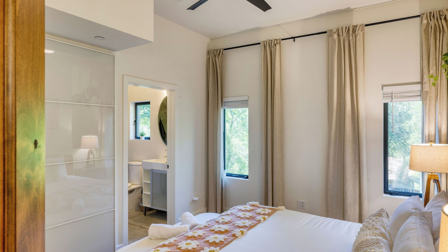Bedroom 3, Mill Creek by Avantstay Modern Design, Patio, Hot Tub, Sonoma