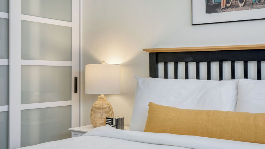 Bedroom 3, Surfrider I by Avantstay Walk to the Beach + Patio, Orange