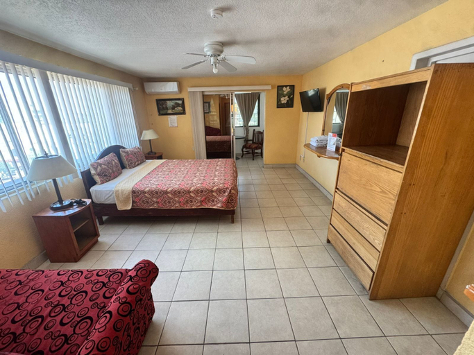 Others 5, HOTEL SEVILLA, Tijuana