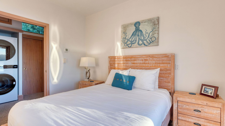 Bedroom 4, Orca Ridge on Resort Road by Avantstay A+ Views, Island