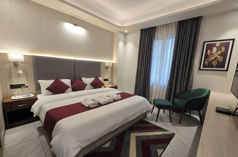Room 5, Hotel Divine Vista, Chamoli