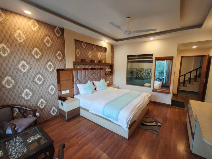 Others 4, Summer hill resort, Shimla