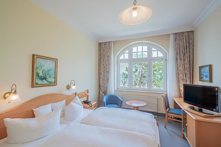 Bedroom 4, Hotel Imperial Rügen, Vorpommern-Rügen