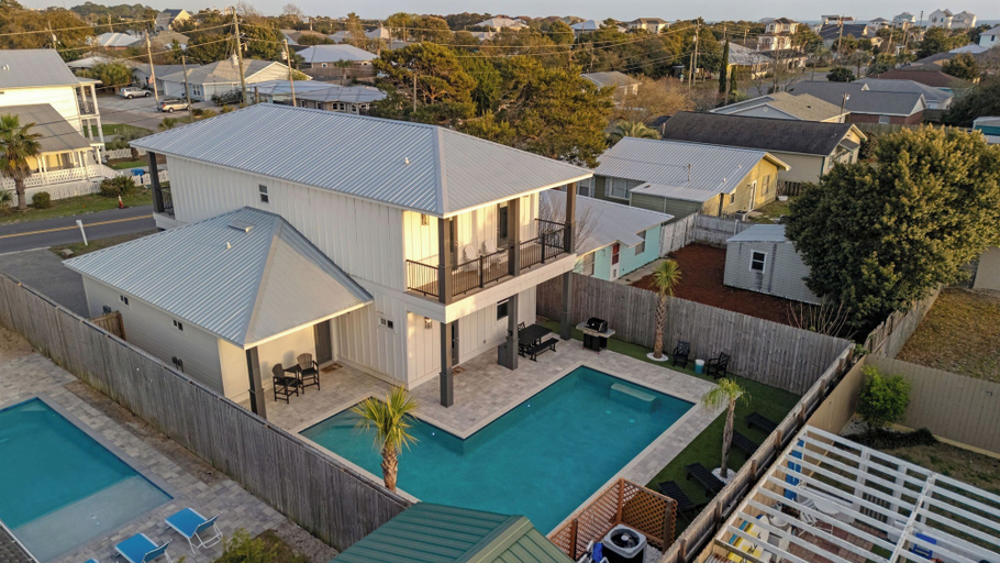 Exterior & Views 2, Wanderlust by Avantstay Walk to Beach + Pool New Construction, Bay
