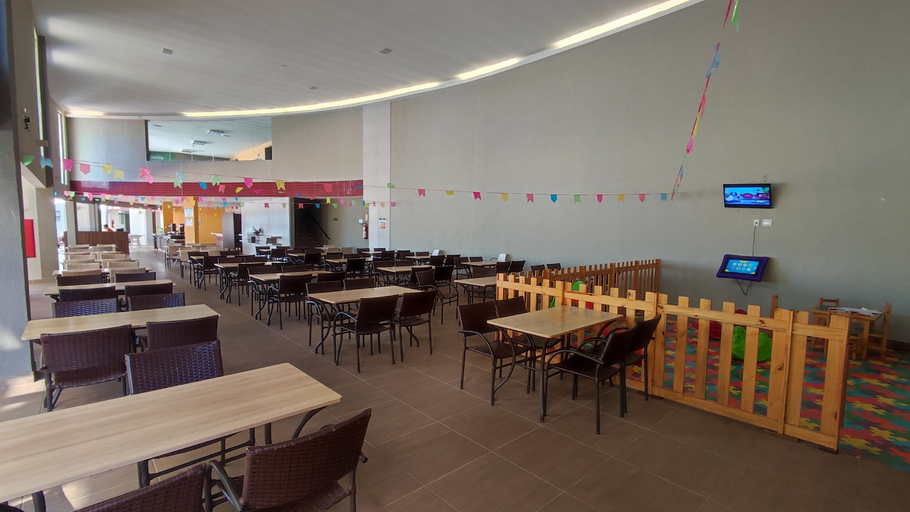 Food & Drinks, Náutico Flat Caldas Novas - HotFérias, Caldas Novas
