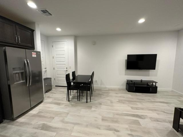 Others 3, Private In-law suite in Phoenix, Maricopa