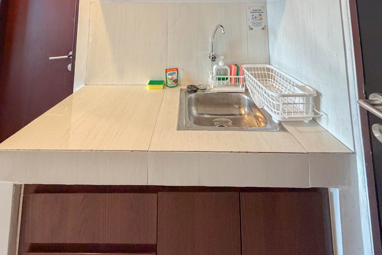 Others 2, Comfortable and Practical Studio Room at Suncity Residence Apartment By Travelio, Sidoarjo