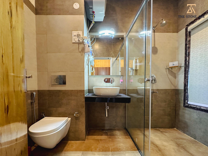 Bathroom, The Stone Age : A Boutique Hotel, Shimla