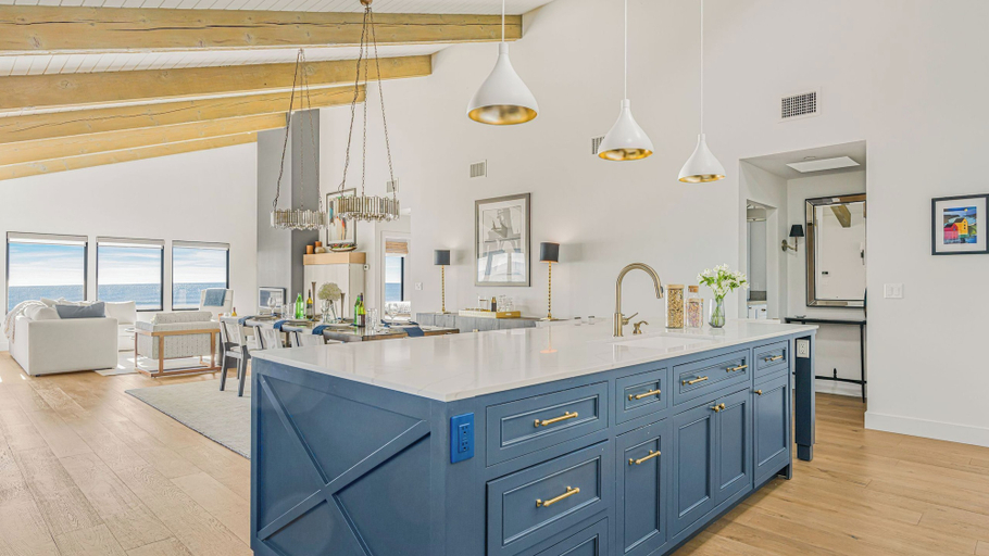 Interior 3, The Jamie by Avantstay Oceanfront Stay + Firepit + Chef's Kitchen + Near Morro Bay, San Luis Obispo