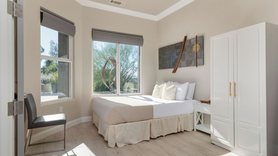 Bedroom 3, Summit Ranch by Avantstay Infinity Pool + Views, Riverside