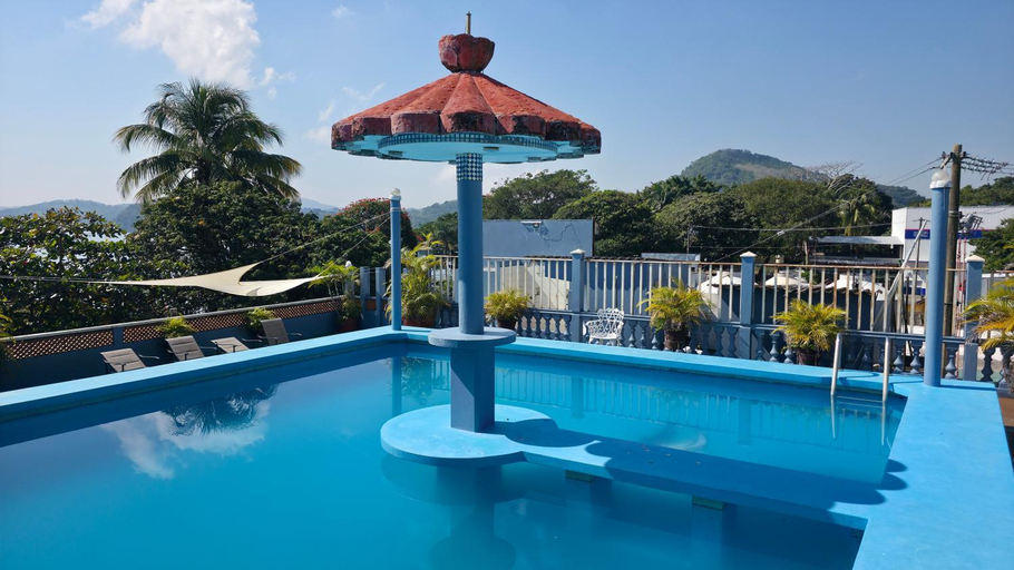 3, Hotel Juros, Catemaco