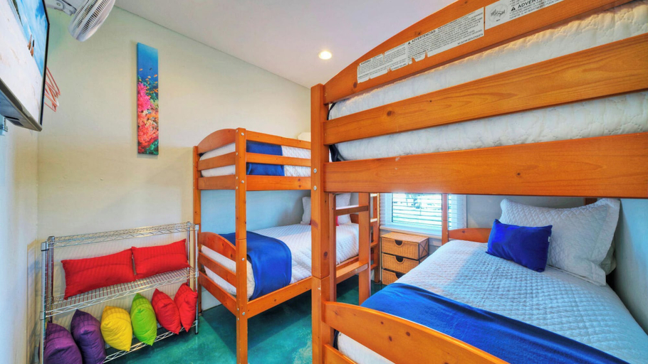 Bedroom 3, Stella Maris by Avantstay Rooftop View + Pool, Nueces