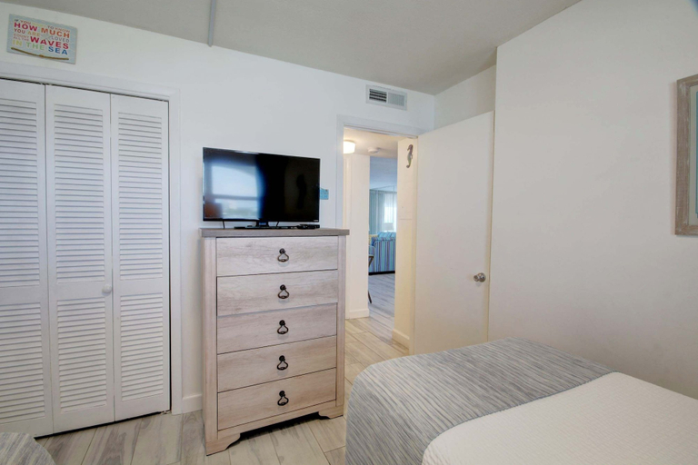 Bedroom 3, 363 El Matador 2 Bedroom Condo by RedAwning, Okaloosa