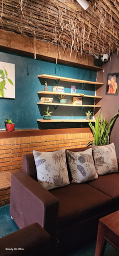 Food & Drinks 2, Kizumba House, Arusha Urban