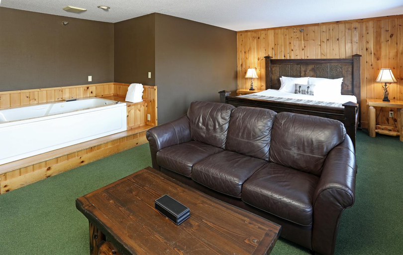 Bedroom 2, Superior Shores Resort, Lake