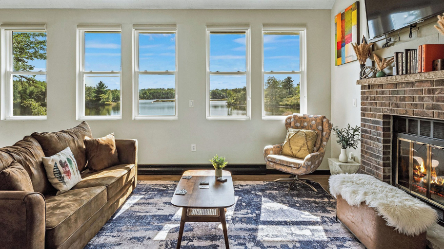 Others 5, Strawberry Shores by Avantstay Lakefront Private Beach, Monroe