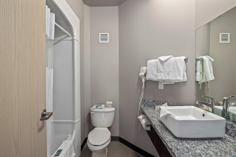 Bathroom 3, Prairie Crest Medicine Hat, Division No. 1