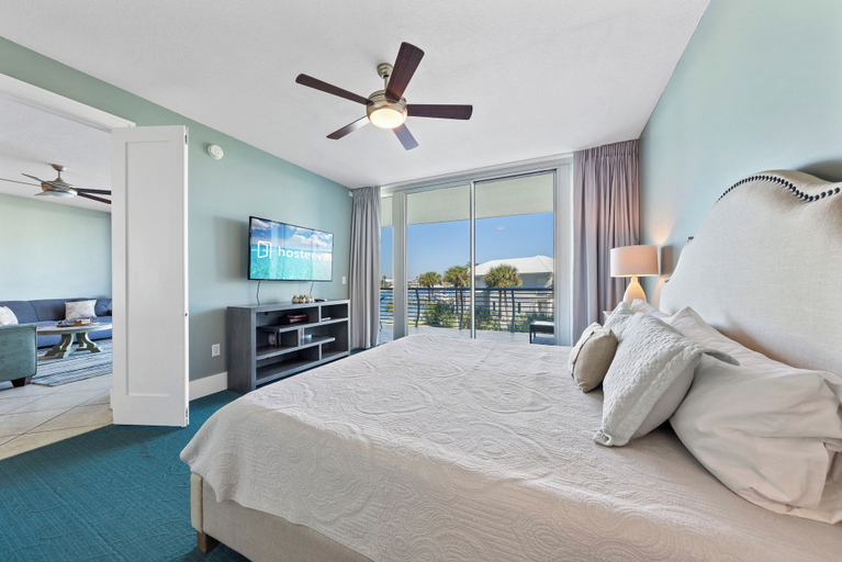Room 3, Bella Luna Condos, Escambia