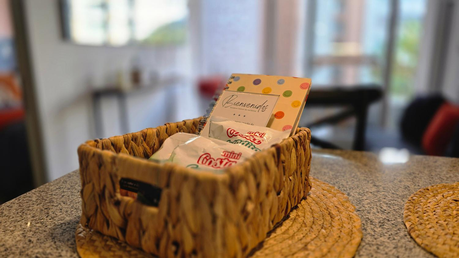 Food & Drinks, Oceana Suites Eco Espana, Cordillera