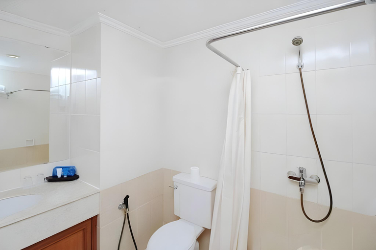 Bathroom, Grand Elty Singgasana Tenggarong, Kutai Kartanegara