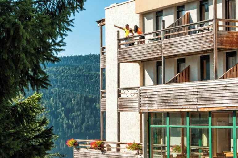 Exterior 4, Les Hauts du Lac, Doubs