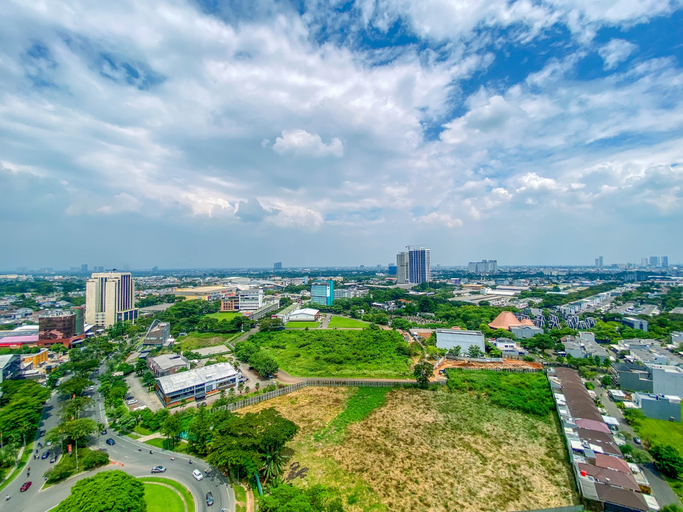 Exterior 3, Homey Studio Room at Apartment Brooklyn Alam Sutera By Travelio, Tangerang
